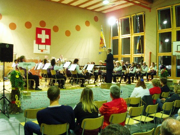 Die MGU im Konzertlokal.